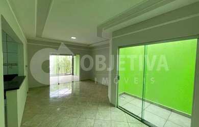 Imagem 10: Casa para aluguel, 3 quartos, 1 suíte, 4 vagas, JARDIM PATRICIA - UBERLANDIA/MG