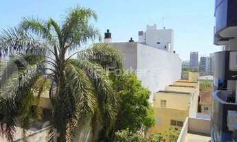 Imagem 3: Casa à venda Rua Barão do Guaíba, Menino Deus - Porto Alegre