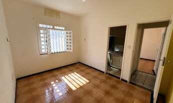 Imagem 7: Casa de esquina com 528 m2 de terreno coroa do meio