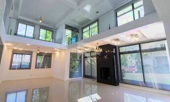 Imagem 7: Casa em Condomínio com Jardim Amplo, 5 Suítes, 3 Vagas para locação Alphaville Graciosa