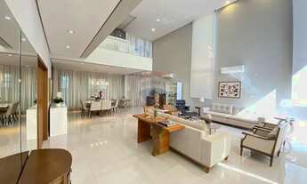 Imagem 3: Casa à venda no condomínio Arara Azul, 4 suítes por R$ 2.790.000