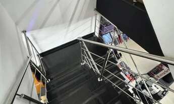 Imagem 6: Oportunidade no Marco com 3 andares / clínica / academia / empresa/ restaurante