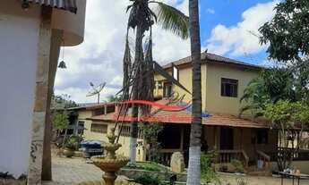 Imagem 3: Sítio para Venda - 5 Quartos, 3 Banheiros, Piscina - Couto de Magalhães de Minas - MG