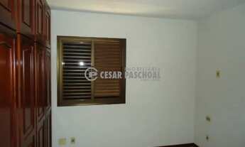 Imagem 5: Apartamento Padrão Vila Seixas 3 dormitorios, sendo 1 suite com armarios sala 2 ambientes