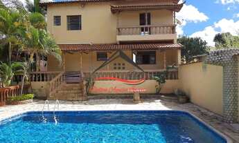 Imagem 2: Sítio para Venda - 5 Quartos, 3 Banheiros, Piscina - Couto de Magalhães de Minas - MG