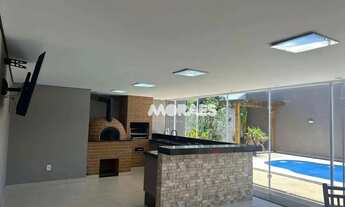 Imagem 5: Casa em Condomínio Fechado com 3 quartos (1 suíte), 4 vagas, para alugar, 400 m² por R$ 10