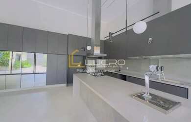 Imagem 15: Casa Térrea -Condomínio Fechado Lago Sul -Esquina