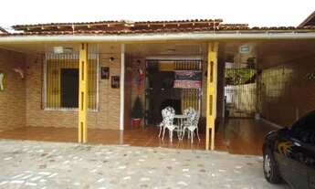 Imagem: Aluga-se excelente casa com piscina para