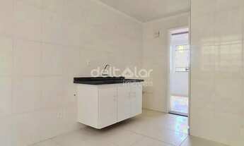 Imagem 6: Apartamento com 03 quartos sendo 02 com armários e 02 vagas cobertas, Bairro São João Bati