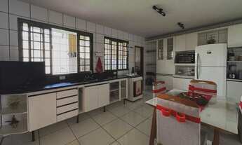 Imagem 4: Sobrado 3 suítes, Próximo ao Jardim Botânico, completo Oportunidade! Sobrado com 3 Quarto