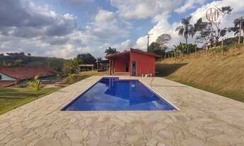 Imagem: Linda chácara com 3 dormitórios, piscina