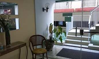 Imagem 3: Apartamento para aluguel possui 80 metros quadrados com 2 quartos em Portão - Curitiba - P