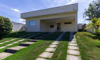 Imagem: Casa para venda possui 402 metros quadrados