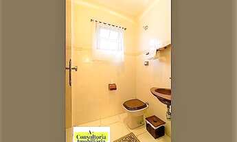 Imagem 6: Sobrado com Excelente Infraestrutura de Lazer, Serviços e Comércio Local