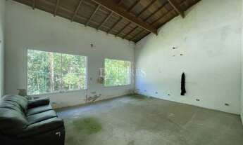 Imagem 2: Sobrado em fase final de construção com 3 suítes no Aruã