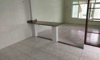 Imagem 2: Térrea para venda com 140 metros quadrados com 3 quartos em Indaiá - Caraguatatuba - SP