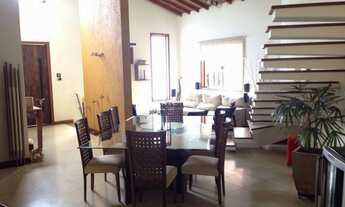 Imagem 5: EXCELENTE CASA Apartamento com 4 dormitórios