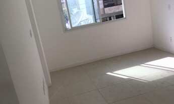 Imagem 2: Apartamento para venda com 120 metros quadrados com 3 quartos em Cavaleiros - Macaé - RJ