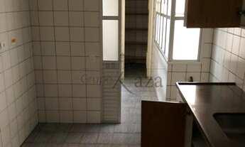 Imagem 5: Apartamento para venda possui 85 metros quadrados com 3 quartos em Centro - São José dos C