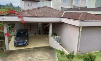 Imagem: Casa a venda no Santa Fé II em Joanópolis-SP