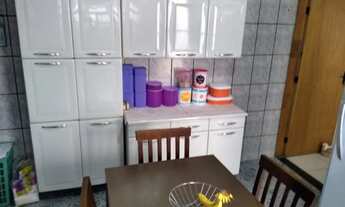 Imagem 7: Sobrado para venda tem 150 metros quadrados com 4 quartos