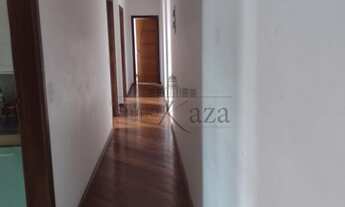 Imagem 6: Sobrado para venda possui 257 metros quadrados com 3 quartos