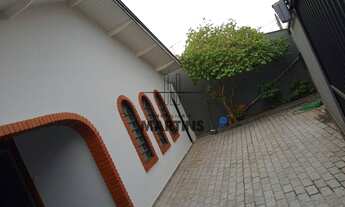 Imagem 2: Casa para venda possui 138 metros quadrados com 3 quartos em Vila Souto - Bauru - SP