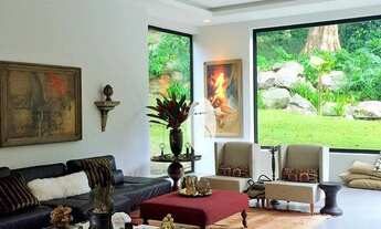 Imagem 2: Belíssima casa com vista para a cachoeira!!