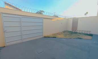 Imagem 2: Casa para Venda em Goiânia, Residencial Solar Bougainville, 3 dormitórios, 1 suíte, 2 banh