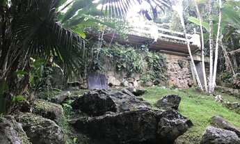 Imagem 3: Casa de condomínio sobrado para venda tem 350 metros quadrados com 5 quartos