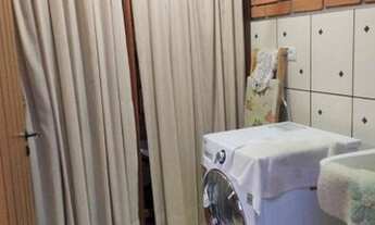 Imagem 6: Casa para venda possui 250 metros quadrados com 3 quartos em Vila Edmundo - Taubaté - SP