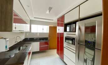 Imagem 5: Apartamento para aluguel e venda tem 230 metros quadrados com 4 quartos