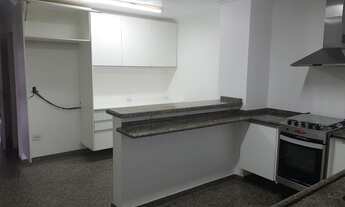 Imagem 3: Sobrado para aluguel e venda tem 468 metros quadrados com 4 quartos no bairro Vila Oliveir