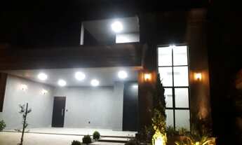 Imagem 2: Excelente Residência - Condomínio Village Lá Montagne