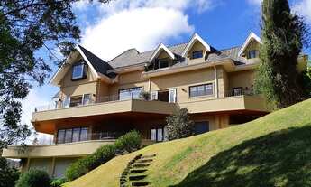 Imagem: Casa à venda em Campos do Jordão