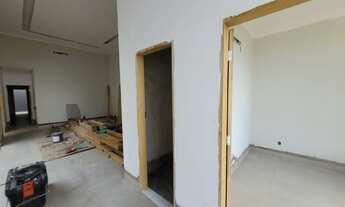 Imagem 6: Casa nova no Village Damha RP III&gt