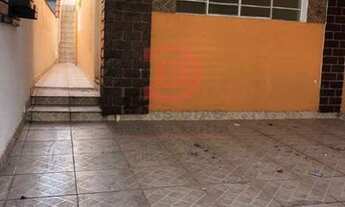 Imagem 2: Sobrado 2 quartos, quintal e 2 vagas de garagem - Jd. São Nicolau