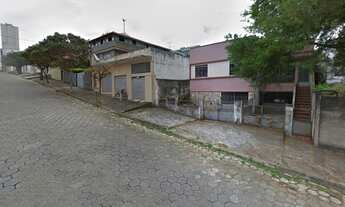 Imagem: Casa para venda tem 233 metros quadrados