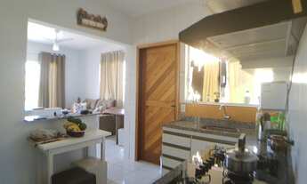 Imagem 4: Casa Sobreposta a 1 Quadra da Av Luciano de Bona com 2 Dormitórios