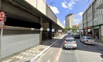 Imagem: Ponto comercial/Loja/Box para aluguel possui