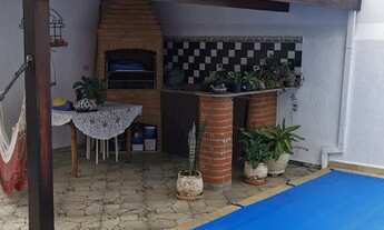 Imagem 5: Casa em condomínio com piscina estuda permuta