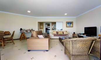 Imagem 3: FRENTE AO MAR DAS ASTURIAS - REFORMADO E DECORADO - 4 SUÍTES - 2 VAGAS