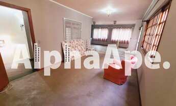 Imagem 5: Casa de condomínio para venda possui 390 metros quadrados com 4 quartos