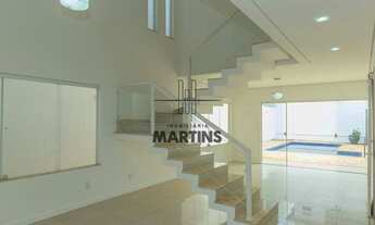 Imagem 7: Casa de condomínio para venda tem 296 metros quadrados com 3 quartos