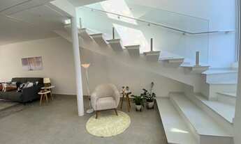 Imagem 2: Casa de condomínio sobrado para venda tem 250 metros quadrados com 4 quartos