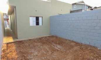 Imagem 7: Casa para venda possui 70 metros quadrados com 2 quartos, terreno de 125 m