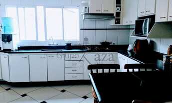 Imagem 2: Casa Aluguel Locação 4 Dormitórios - 250m²