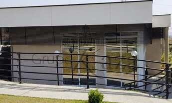 Imagem 7: *Espetacular ** Casa Térrea de Esquina c/ Piscina - Condomínio Santa Mônica Caçapava