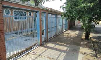 Imagem 2: BOA VISTA - CASA DE 3 DORMITÓRIOS COM EDÍCULA