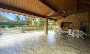 Imagem 3: Casa de condomínio térrea para venda possui 308 metros quadrados com 5 quartos